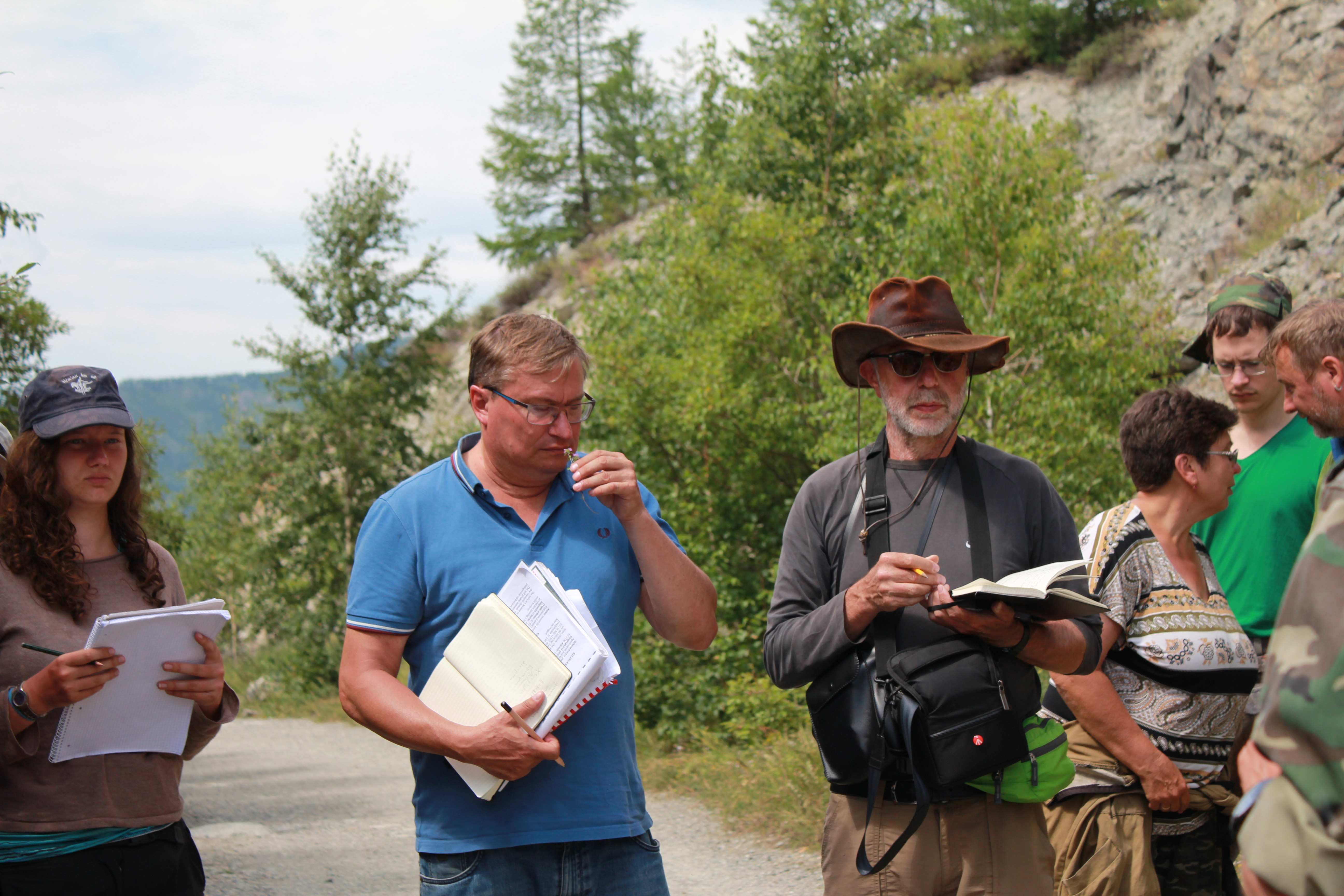 Professor Christian Huber (HSWT, the current German co-organiser of the summer school), on the left in this photo Christian Huber